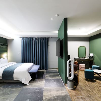 로열 스위트 El Tower Hotel 쿠폰