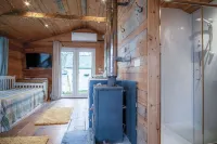 The Hygge Hut - 1 Bed - Freshwest Beach Retreat Hotels in Stackpole