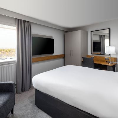 標準高層房（1張大床） 約克郡皇冠假日酒店優惠