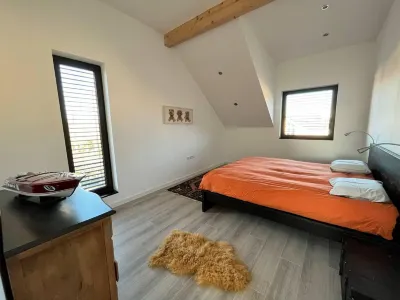House - Sleeps 8 - Pets Ok - Garden - Parking Hôtels à : 