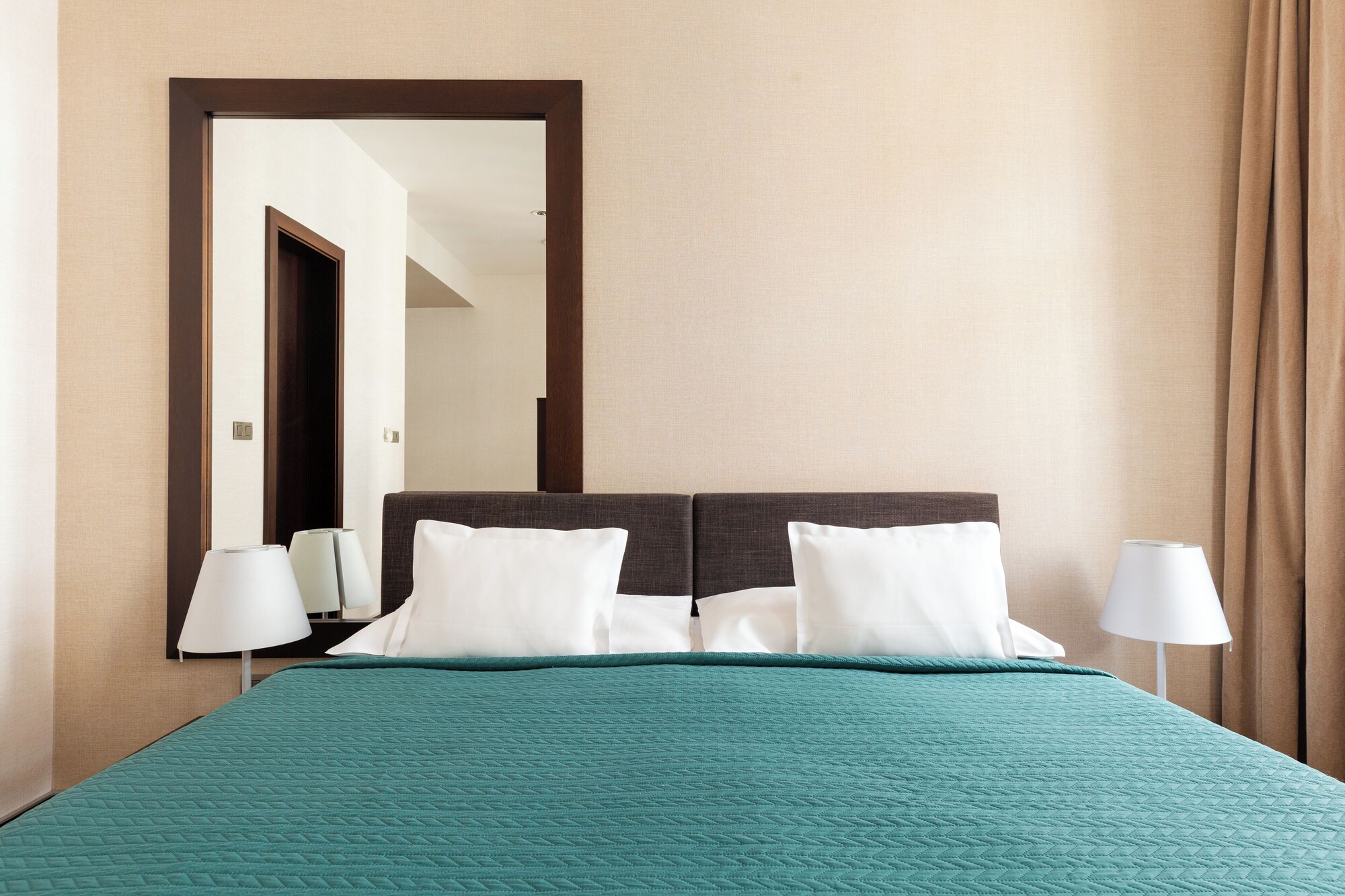 行政双人或双床间 - 禁烟