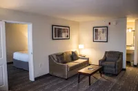 Cobblestone Suites - Oshkosh Hotels in 