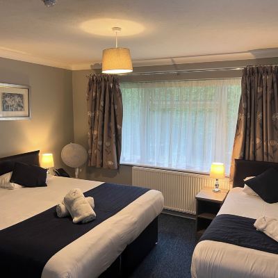 Standard Triple Room Corner House Hotel Gatwick Promo Code