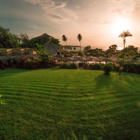 Mount Irvine Bay Resort