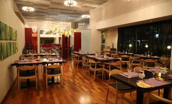 Altius Boutique Hotel - Housity