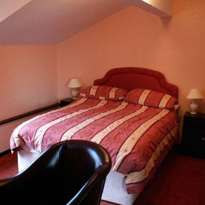 Small Double Room Ensuite The Sloop Inn Promo Code
