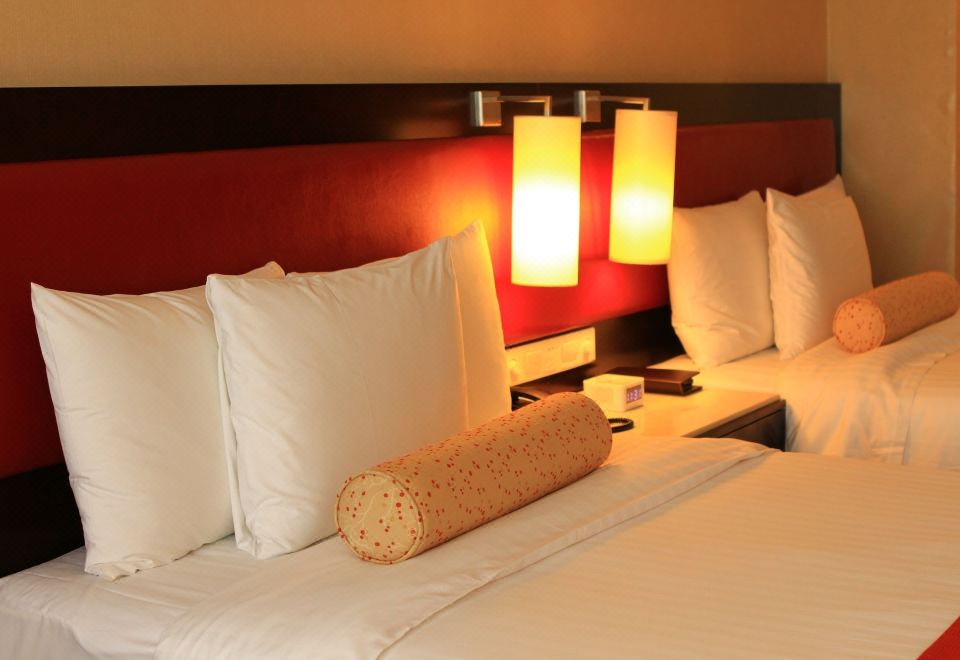Courtyard by Marriott Hangzhou WulinDeluxe Double Room