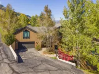 814 Eagle Dr. 4 Bedroom Home by RedAwning Hotele w: Eagle-Vail