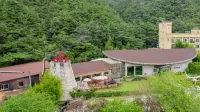 Namwon Hanjeungwonstay Pension