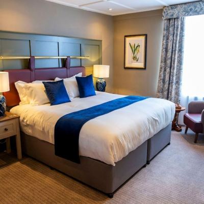 Superior Double Room The Globe Promo Code
