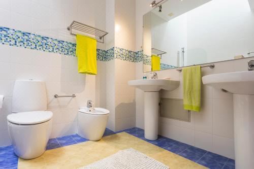 双人房（带公共浴室）