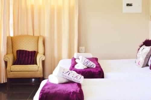 带山景的双人间