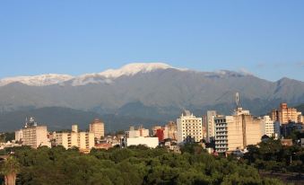 Hotel Avenida - Housity