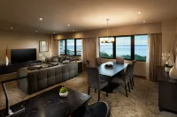 Hilton Darwin