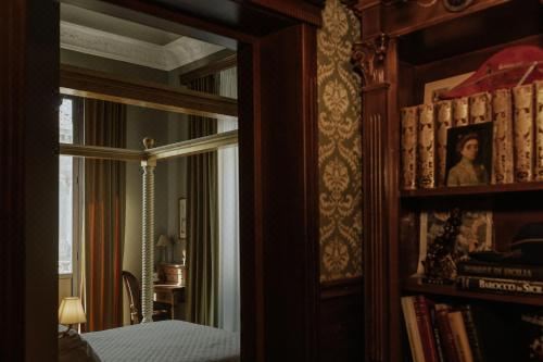 雙人房（帶獨立浴室）