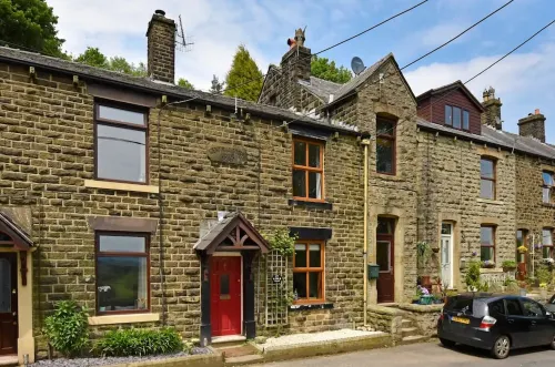 Stoneswood Cottage & Garden, Delph, Saddleworth Hotel a Delph