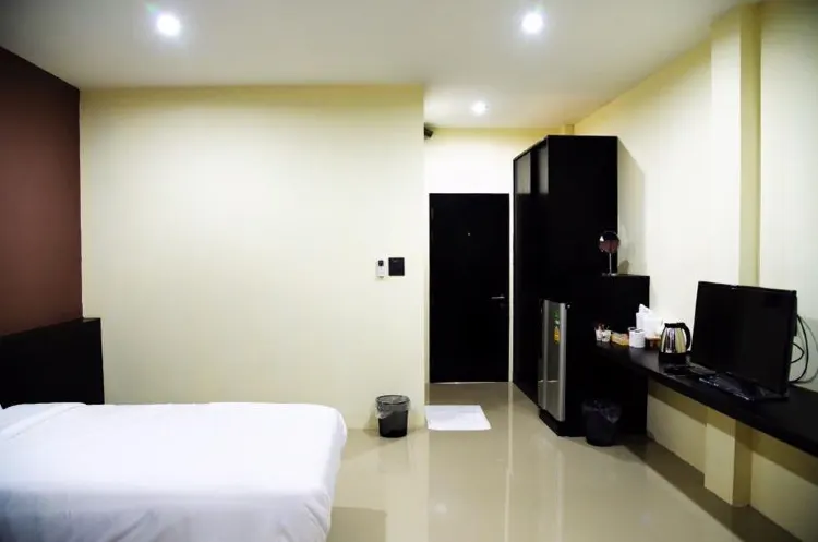 ห้องสแตนดาร์ด เตียงใหญ่ 1 เตียง