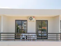 Blue Wave Suites - Ixia