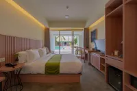 Ayom Suite