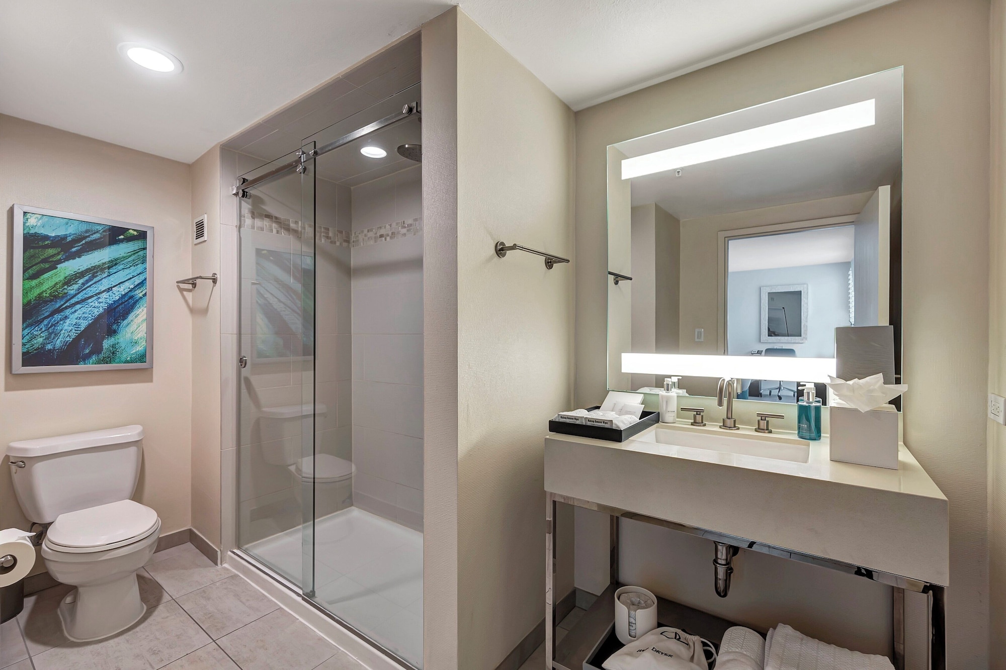 标准庭院景观房，特大床（标准特大床房）