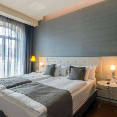 Executive King Suite Hotel Cismigiu Promo Code