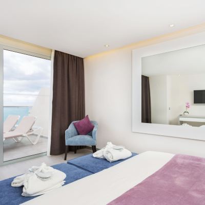 Luxury Apartment, 3 Bedrooms, Hot Tub, Sea View Royal Sun Resort Promo Code