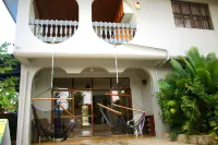 Bluewater Lodge Hotels in 
