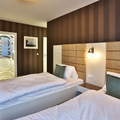 Deluxe Studio (27) VIP Apartments Promo Code
