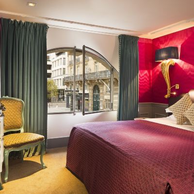Room (La Petite Maison) La Maison Favart Promo Code