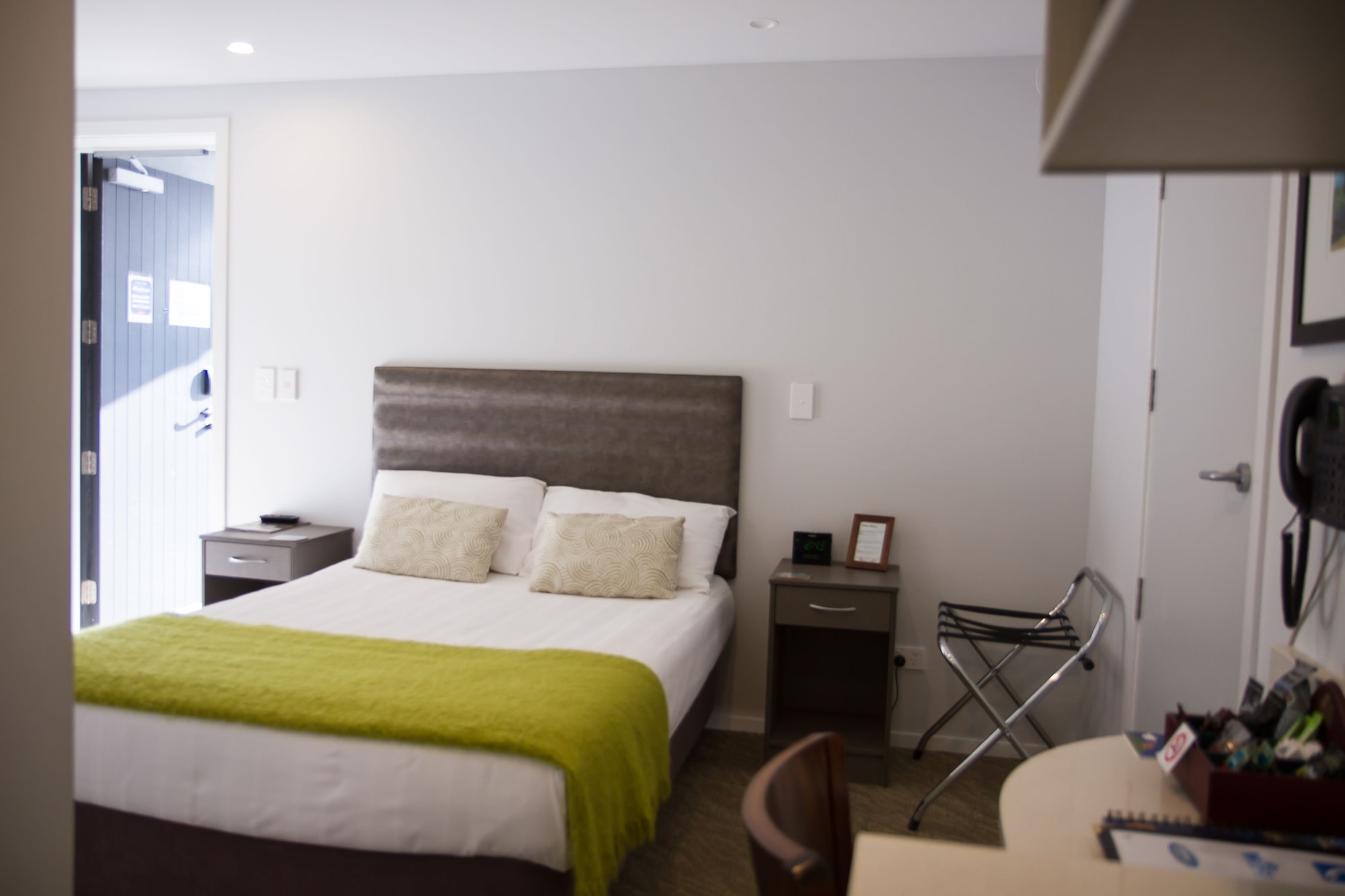 标准一室， 禁烟， 带小厨房的（标准一室-双人）