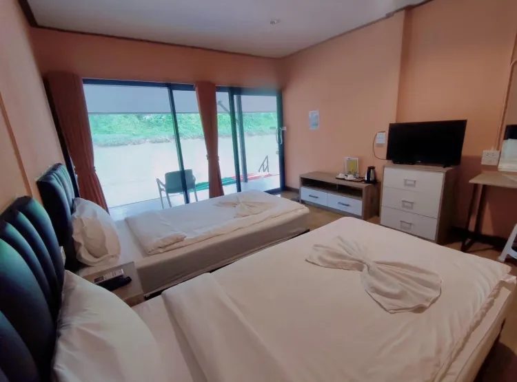 ห้องพักบนแพ