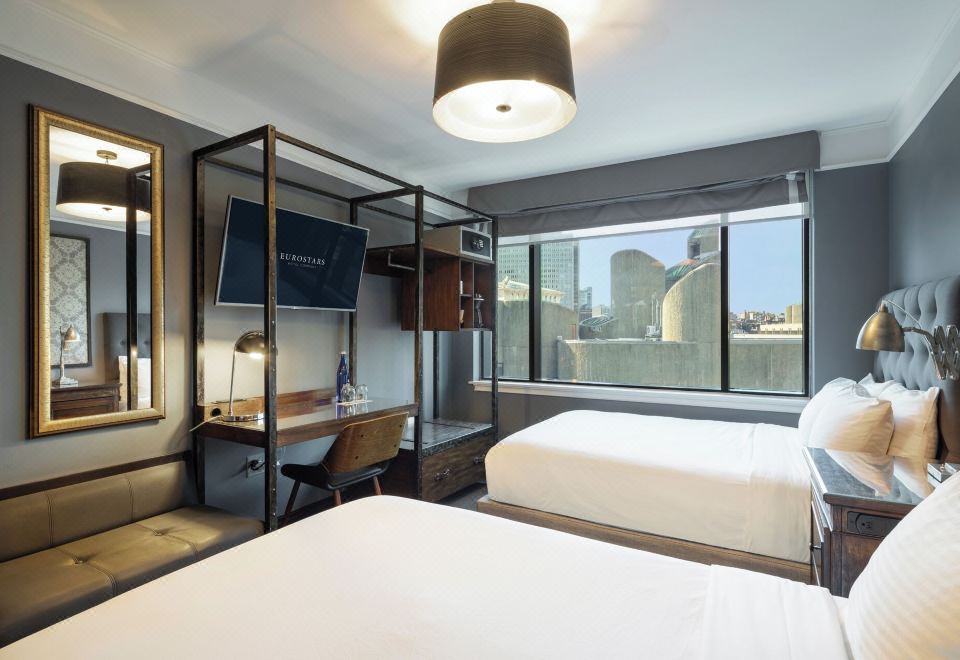 豪华客房， 2 张双人床