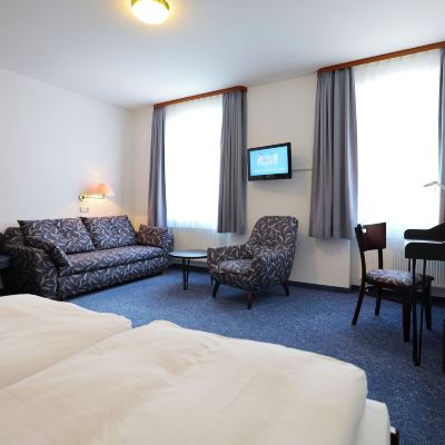 Comfort Quadruple Room Hotel Arcus Promo Code