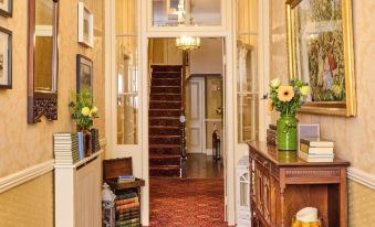 Preston House - Housity