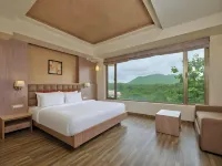 Sarovar Portico Sasangir Hotels in 