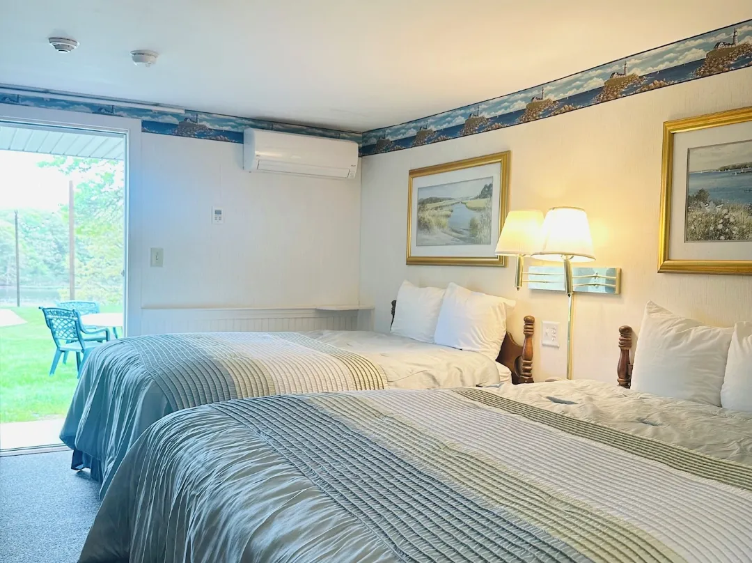 Green Harbor Waterfront Lodging - Capo Cod, MA