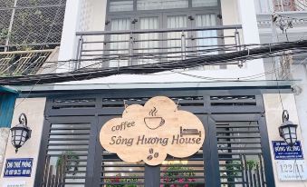 Song Huong House