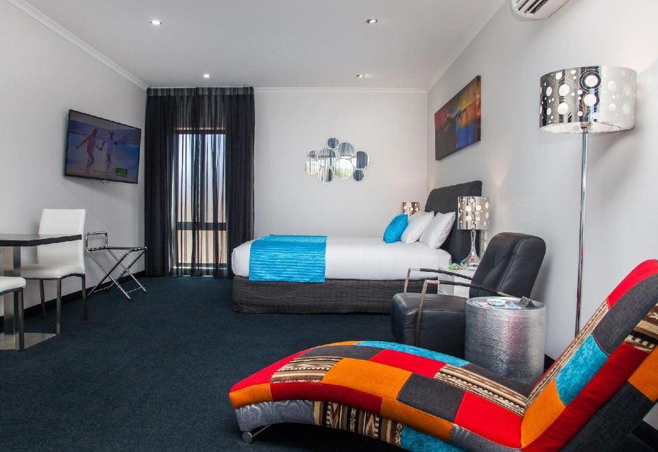 Junction MotelLuxury King Room