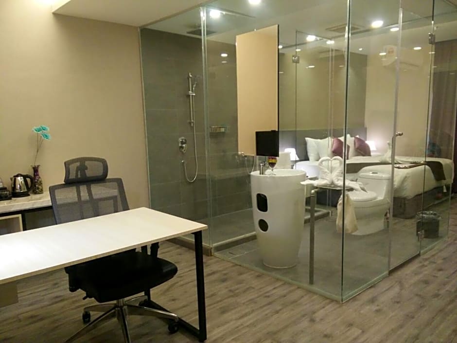The Leverage Business Hotel (Skudai)Suite Room