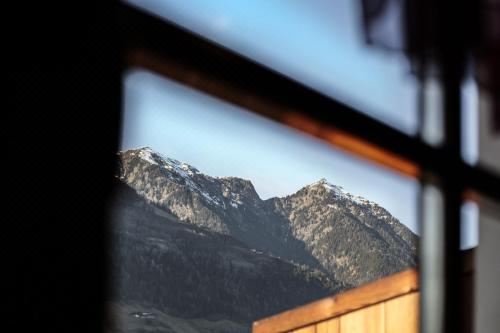 高级一卧室带阳台公寓