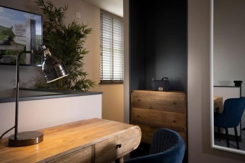 Spacious - Contemporary Home - Central Ambleside - Parking Holiday Home