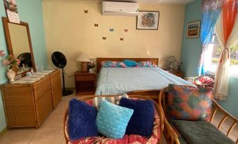 Beautiful 1-Bed Beach Side Studio in Montego Bay