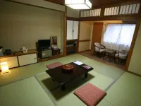Tsurumakisou