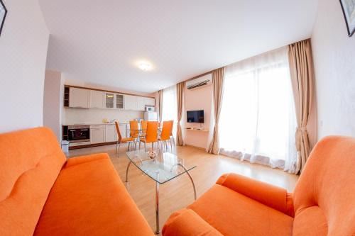 一卧室公寓（带阳台）