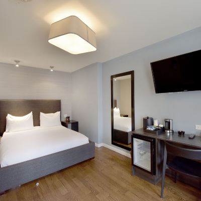 Premier Queen Room with Balcony Hotel 32 32 Promo Code