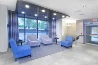 Holiday Inn Express & Suites CALGARY by IHG