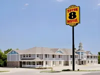 Super 8 by Wyndham Arkansas City KS Hotels in 