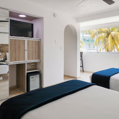 Standard Room, 2 Double Beds Hotel Villa Varadero Promo Code