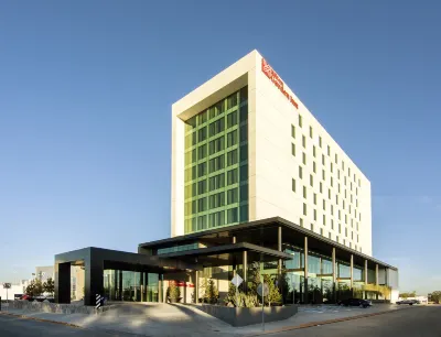 Hilton Garden Inn Aguascalientes Отели в г. 
