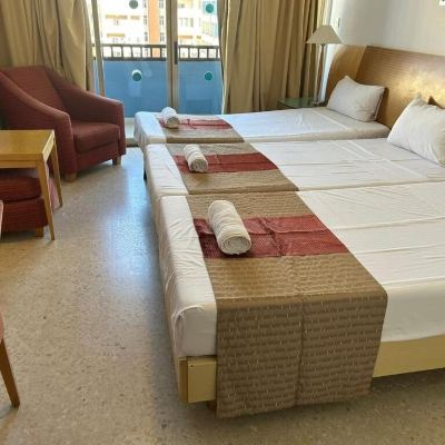 標準三人房 帶三張單人床 帶陽台 聖喬治公園酒店優惠